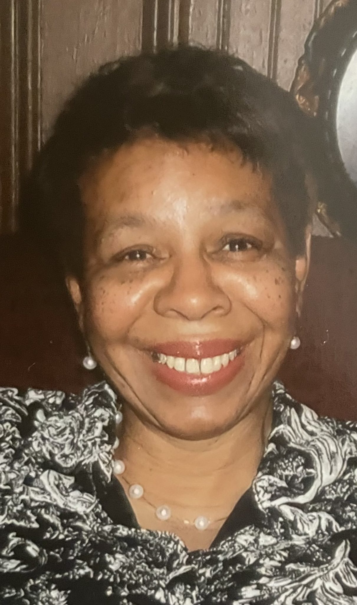 Loretha (Boyd) McKinney – Secor Funeral Home